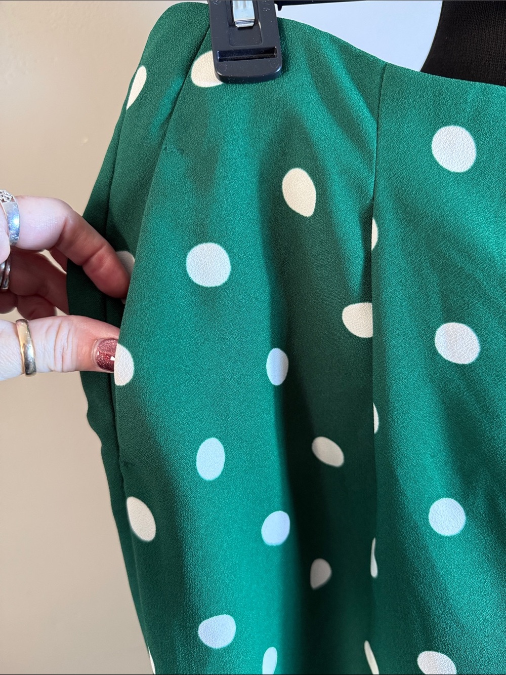 Ann Taylor Green Polka Dot Wide Leg Pants Sz 14P 29” Inseam - Picture 2 of 9